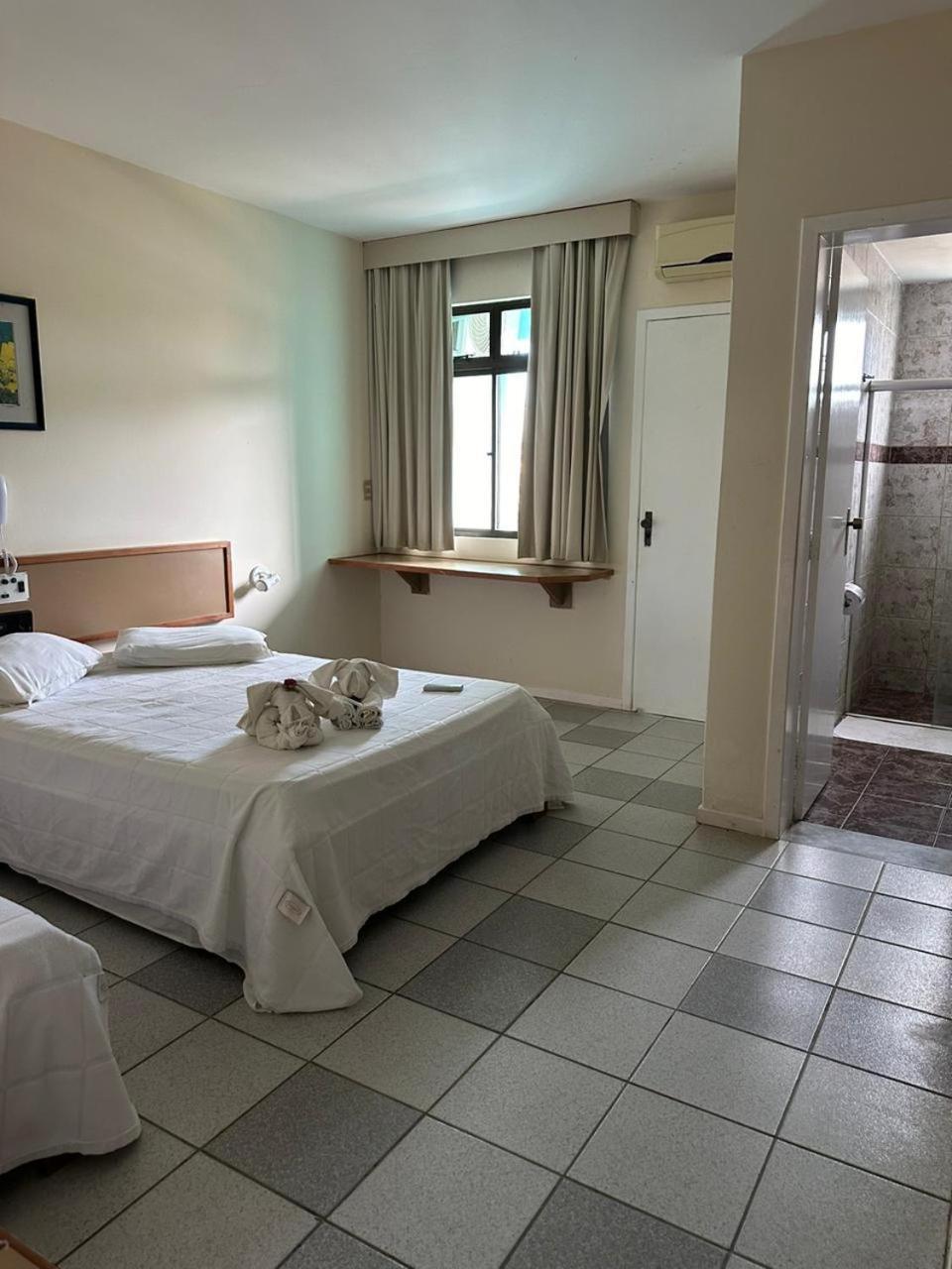 Hotel Paraiso Tropical Alcobaca Bagian luar foto